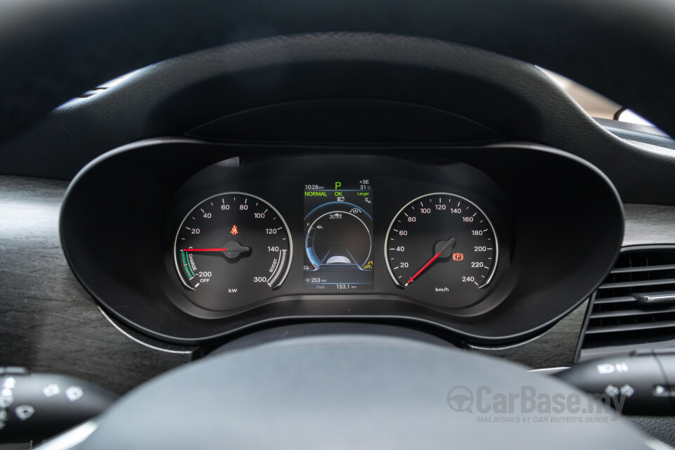 BYD M6 Mk2 Facelift (2024) Interior