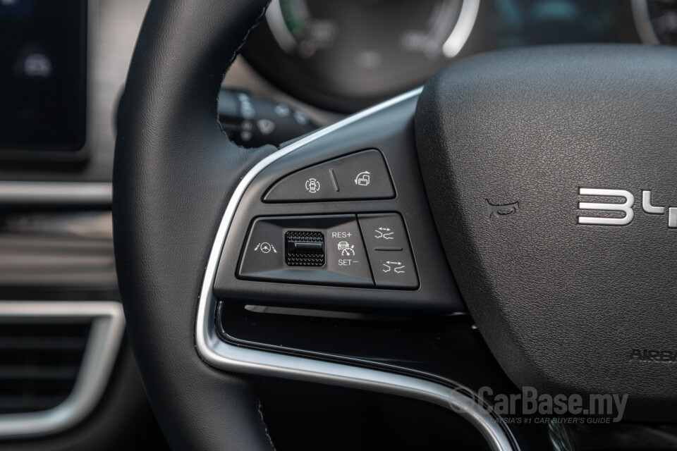 BYD M6 Mk2 Facelift (2024) Interior