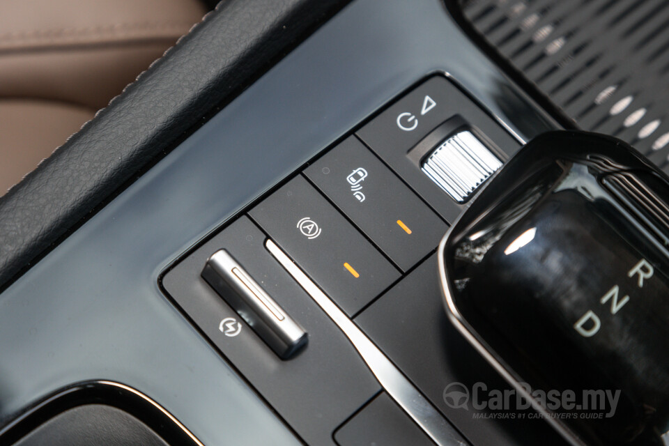 BYD M6 Mk2 Facelift (2024) Interior