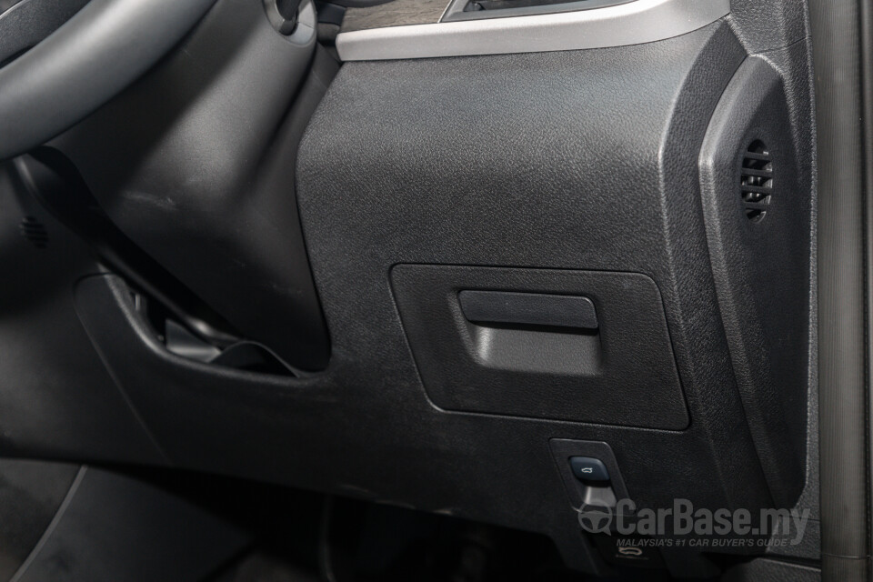 BYD M6 Mk2 Facelift (2024) Interior