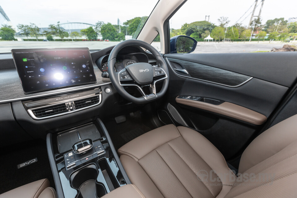 BYD M6 Mk2 Facelift (2024) Interior