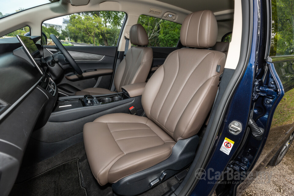 BYD M6 Mk2 Facelift (2024) Interior