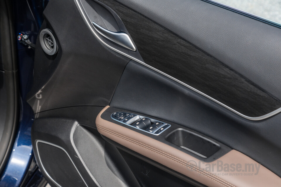 BYD M6 Mk2 Facelift (2024) Interior