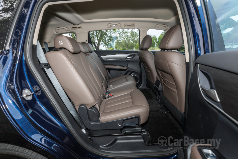 BYD M6 Mk2 Facelift (2024) Interior
