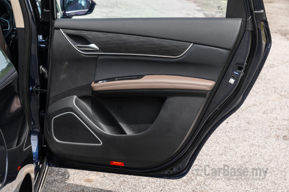 BYD M6 Mk2 Facelift (2024) Interior