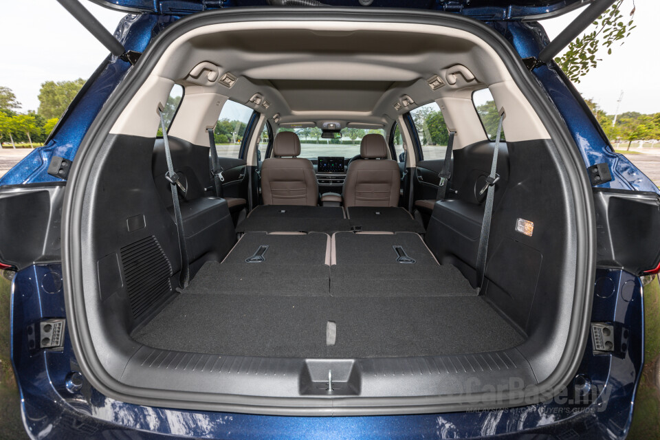 BYD M6 Mk2 Facelift (2024) Interior