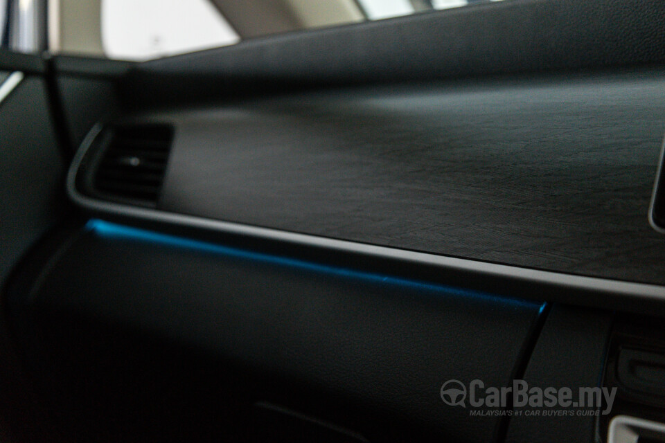 BYD M6 Mk2 Facelift (2024) Interior
