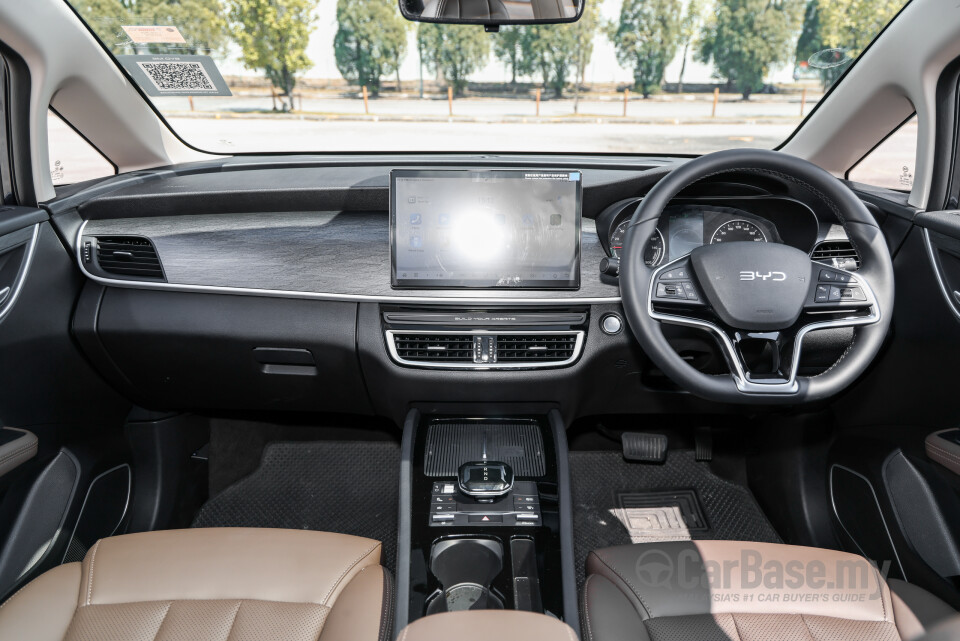 BYD M6 Mk2 Facelift (2024) Interior