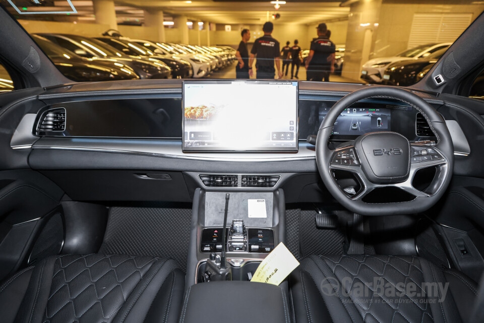 BYD Sealion 7 Mk1 (2024) Interior