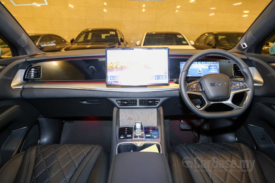 BYD Sealion 7 Mk1 (2024) Interior