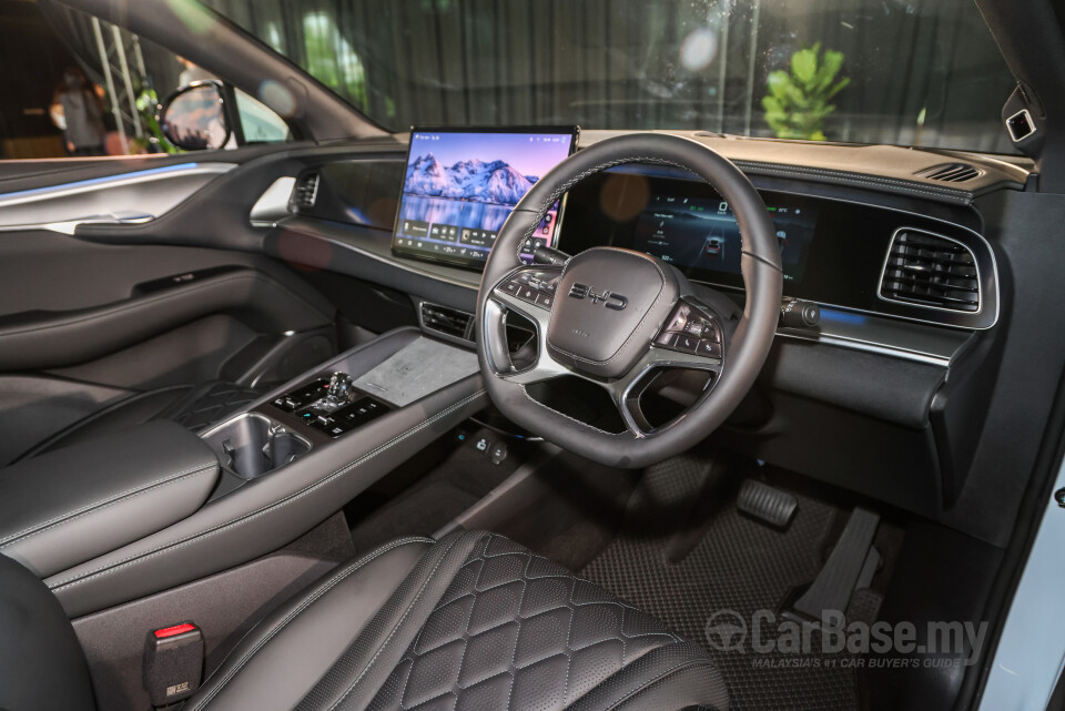 BYD Sealion 7 Mk1 (2024) Interior