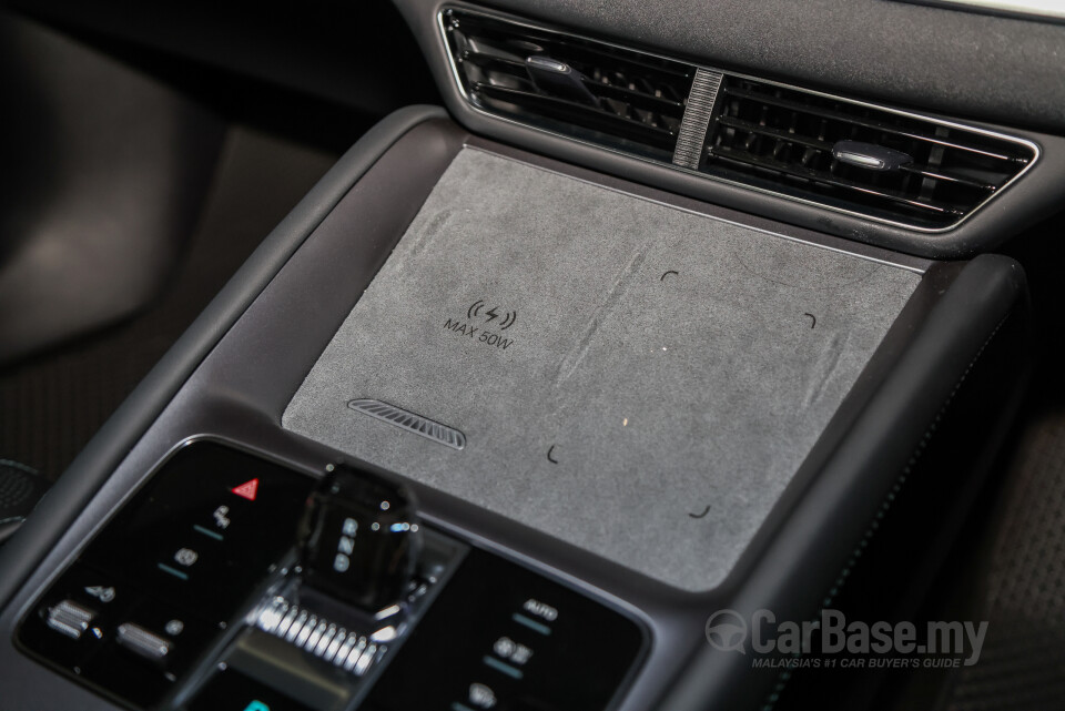 BYD Sealion 7 Mk1 (2024) Interior