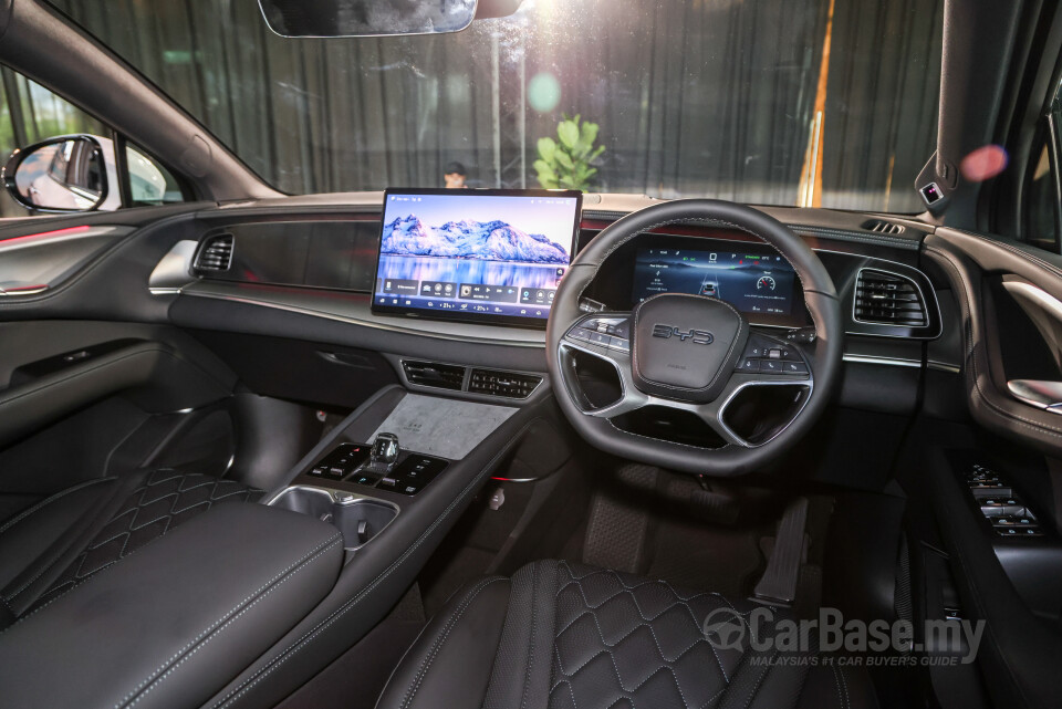 BYD Sealion 7 Mk1 (2024) Interior