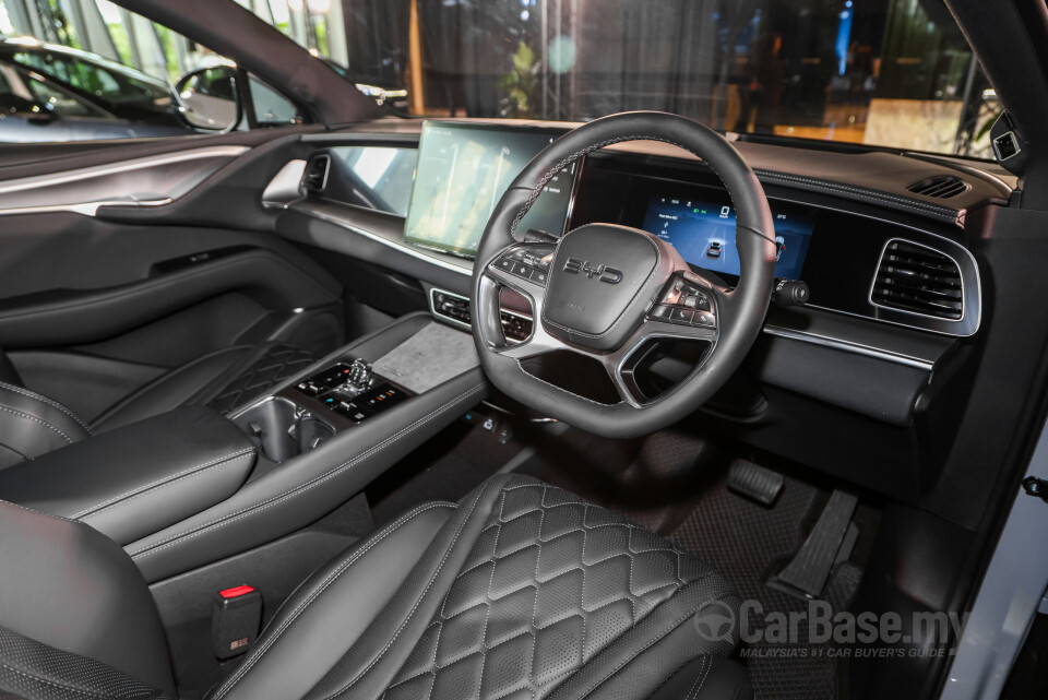 BYD Sealion 7 Mk1 (2024) Interior