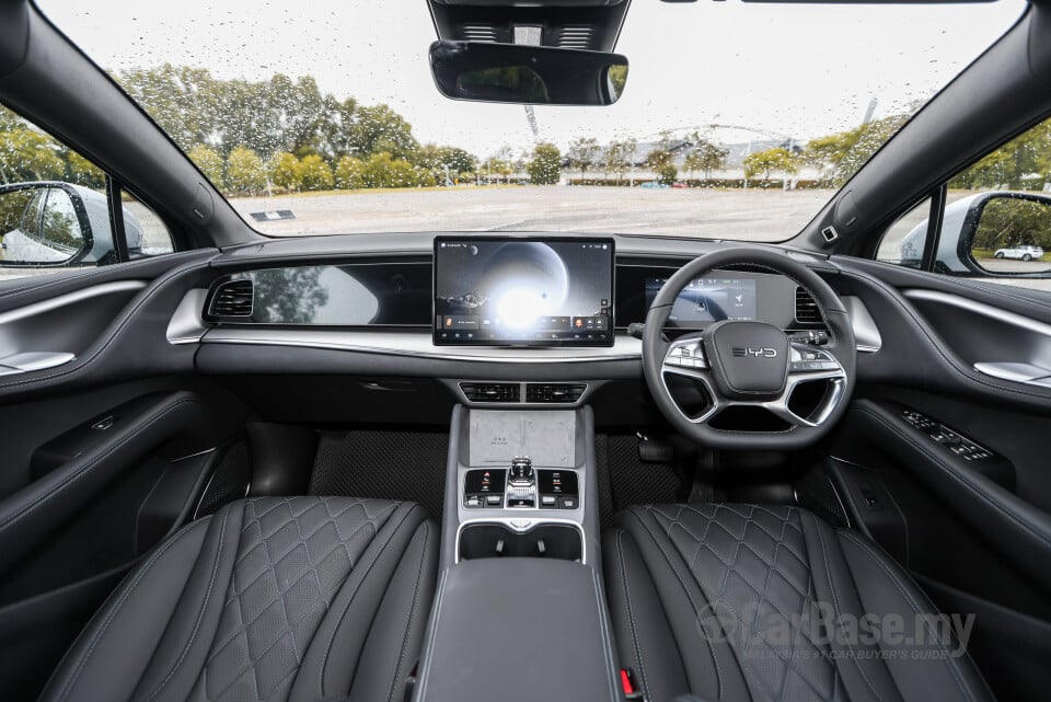 BYD Sealion 7 Mk1 (2024) Interior