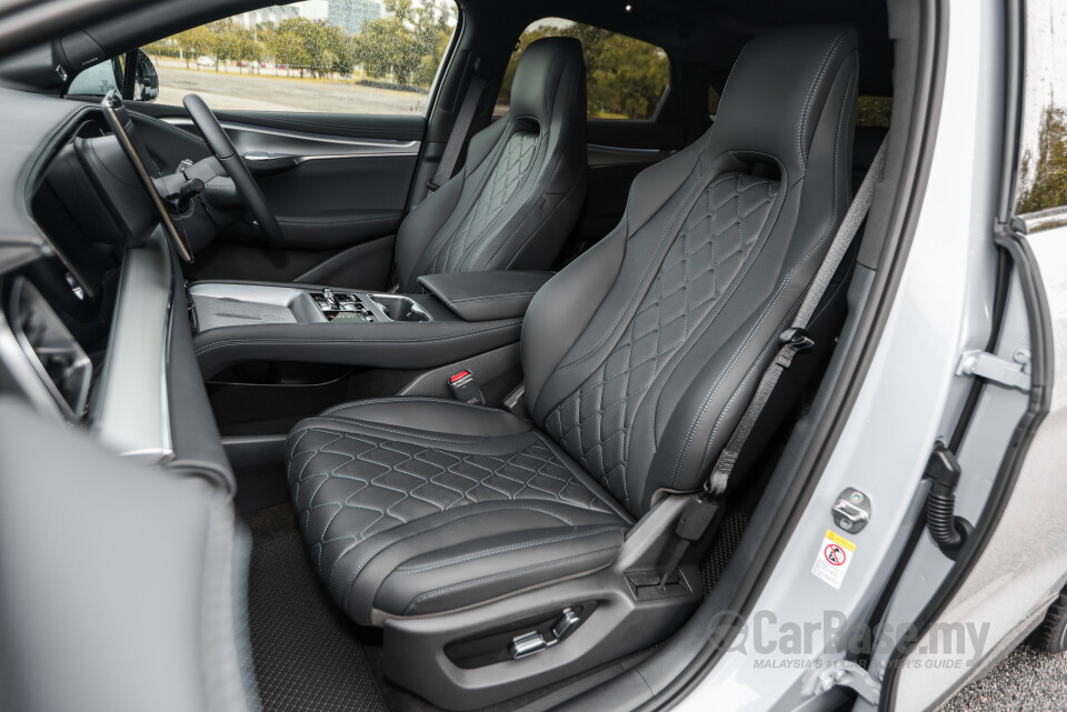 BYD Sealion 7 Mk1 (2024) Interior
