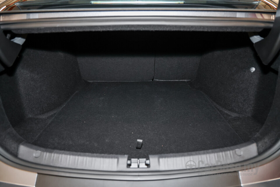 BYD Seal 6 Mk1 (2025) Interior