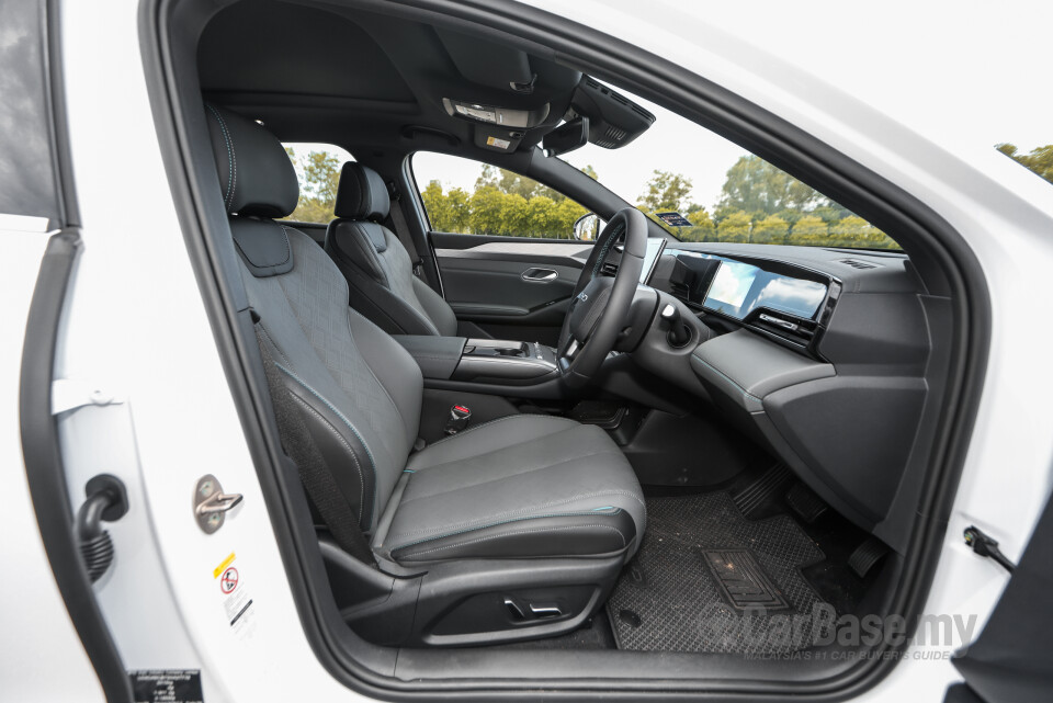 BYD Seal 6 Mk1 (2025) Interior