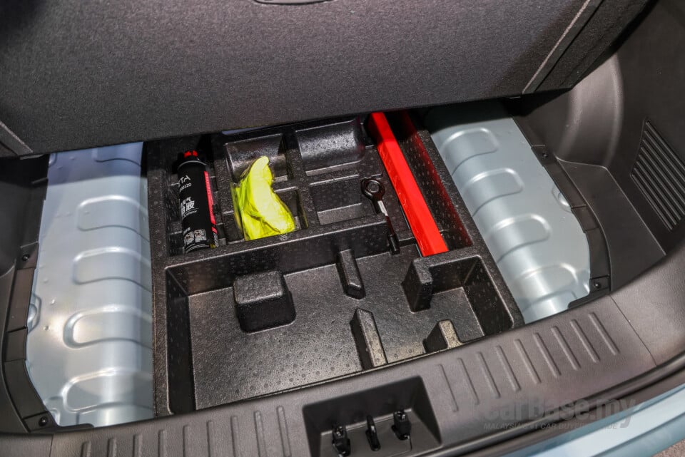 Neta Neta V Gen1 (2023) Interior