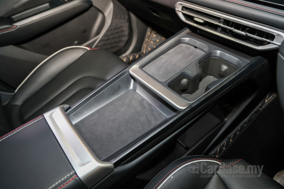 Neta Neta X Mk1 (2024) Interior
