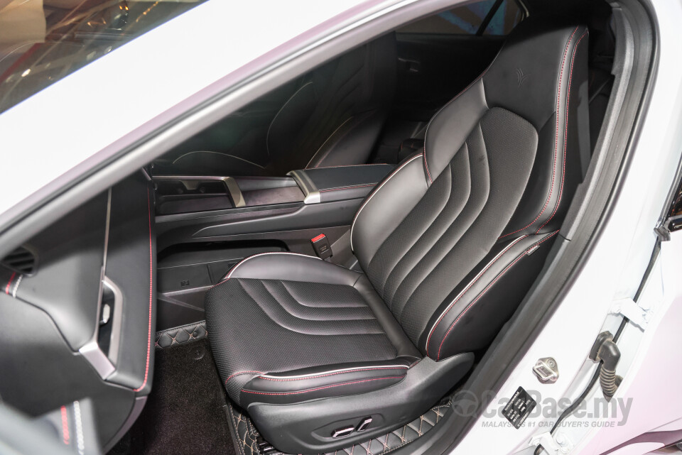 Neta Neta X Mk1 (2024) Interior