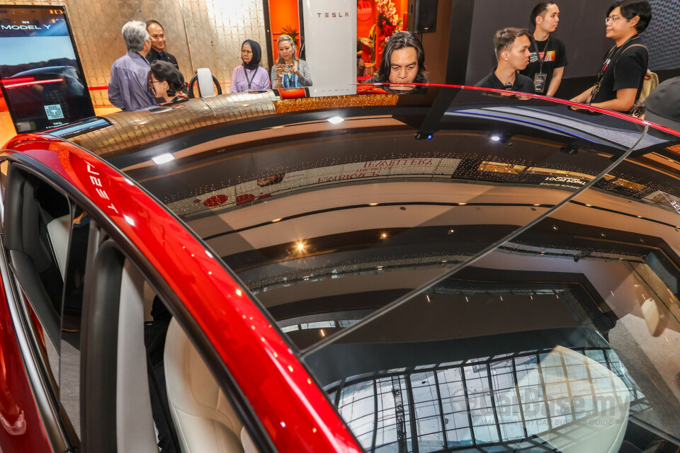 Tesla Model Y Juniper (2025) Exterior