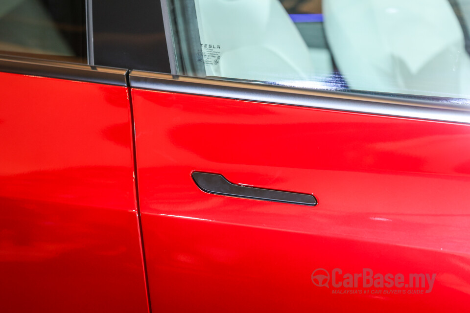 Tesla Model Y Juniper (2025) Exterior