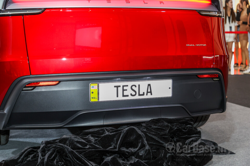 Tesla Model Y Juniper (2025) Exterior