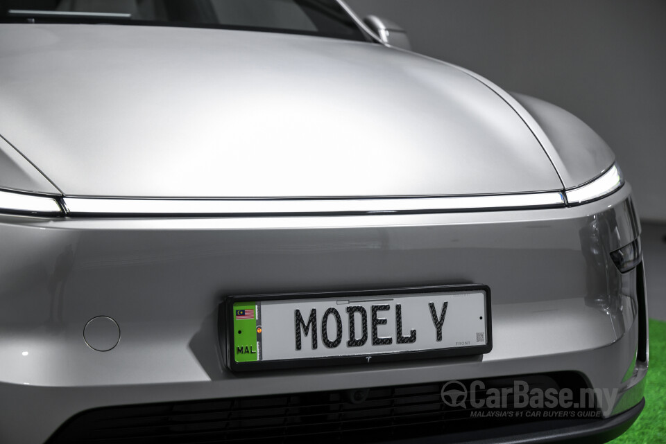 Tesla Model Y Juniper (2025) Exterior