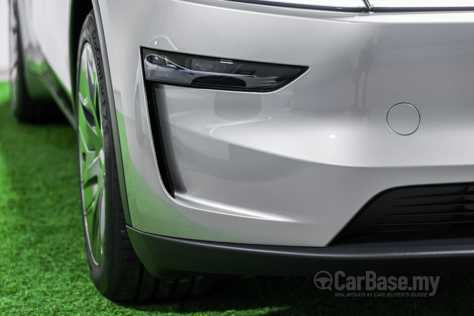 Tesla Model Y Juniper (2025) Exterior