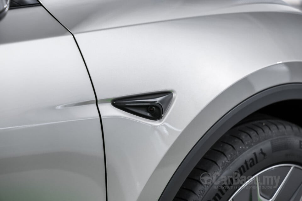 Tesla Model Y Juniper (2025) Exterior