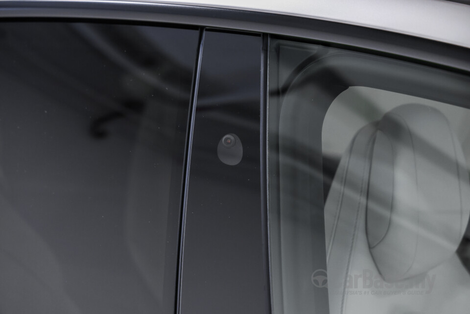 Tesla Model Y Juniper (2025) Exterior