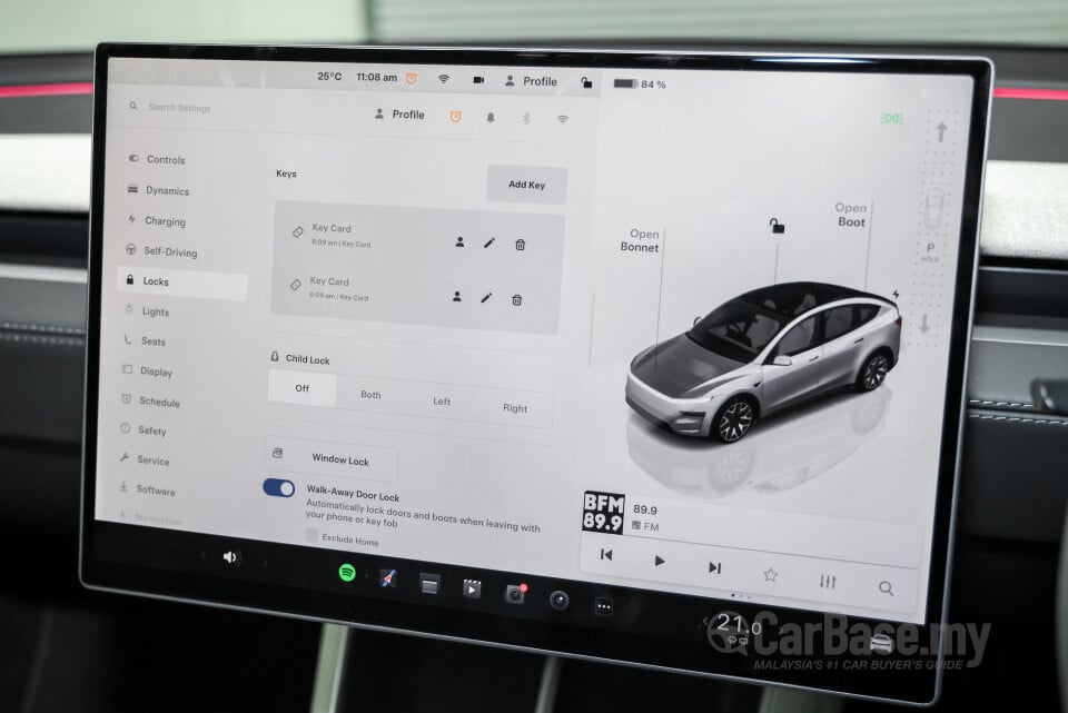Tesla Model Y Juniper (2025) Interior