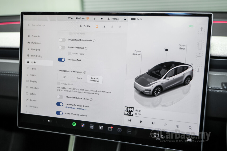 Tesla Model Y Juniper (2025) Interior