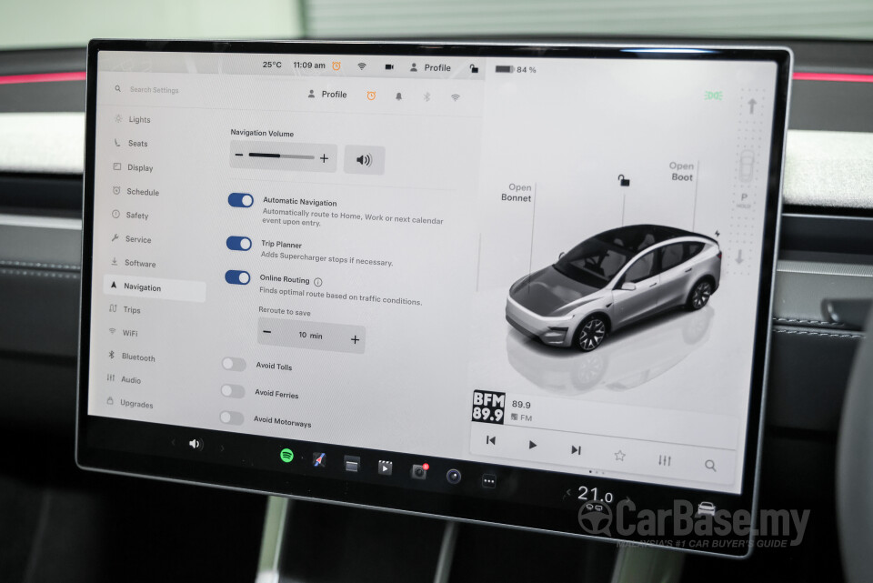 Tesla Model Y Juniper (2025) Interior