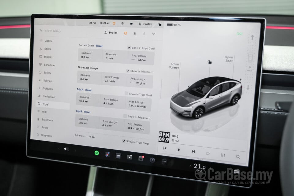 Tesla Model Y Juniper (2025) Interior