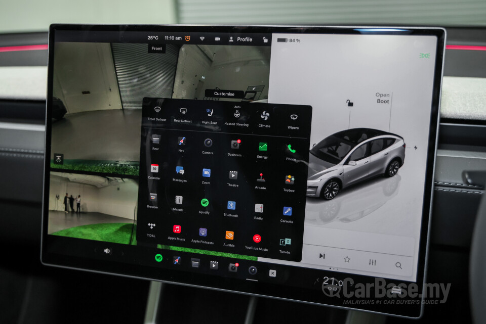 Tesla Model Y Juniper (2025) Interior