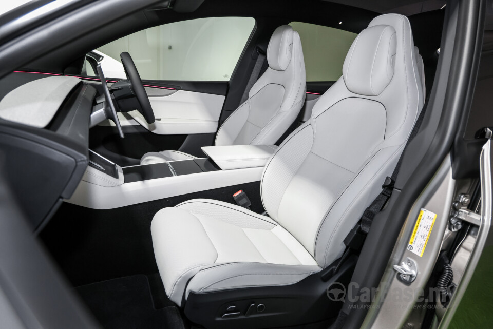 Tesla Model Y Juniper (2025) Interior
