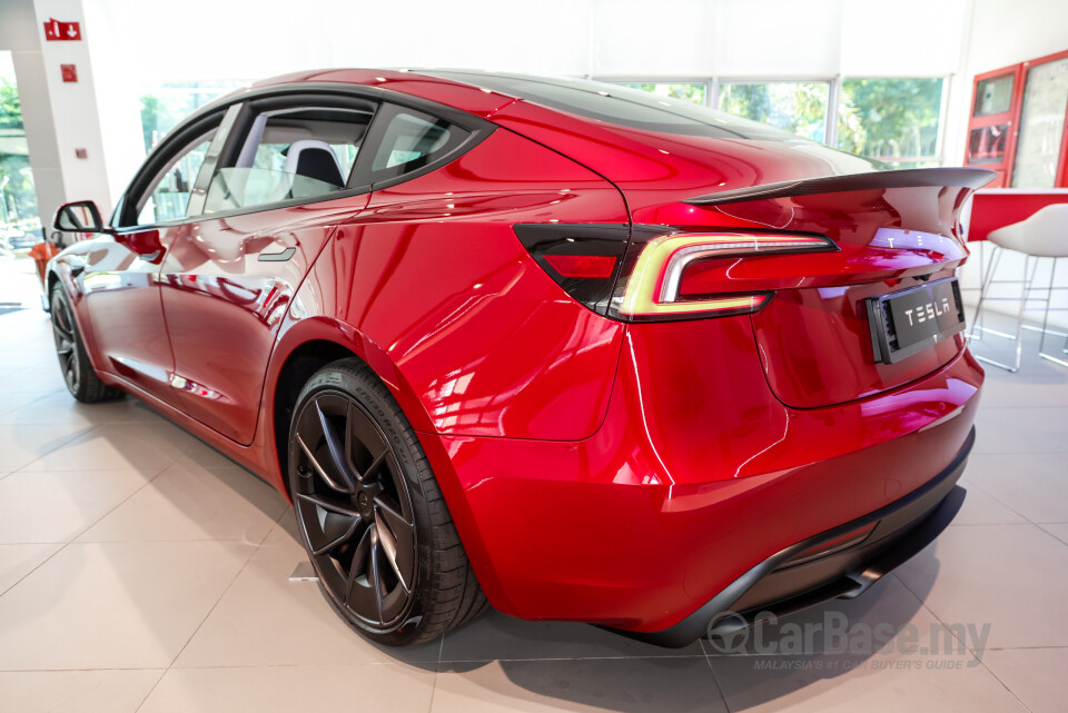 Tesla Model 3 Highland Facelift (2023) Exterior