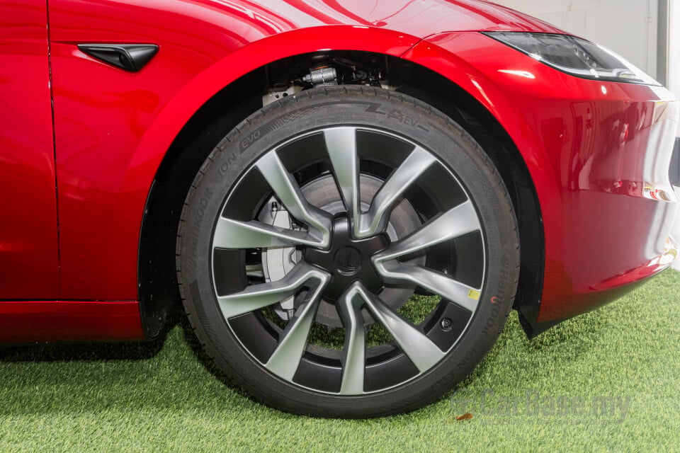 Tesla Model 3 Highland Facelift (2023) Exterior