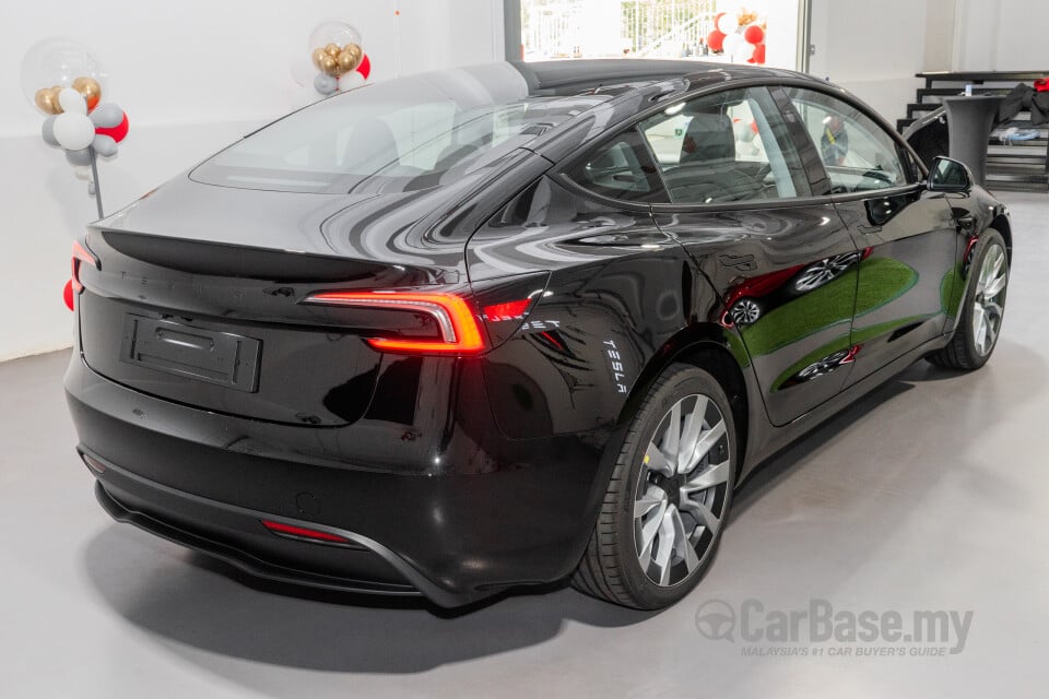 Tesla Model 3 Highland Facelift (2023) Exterior