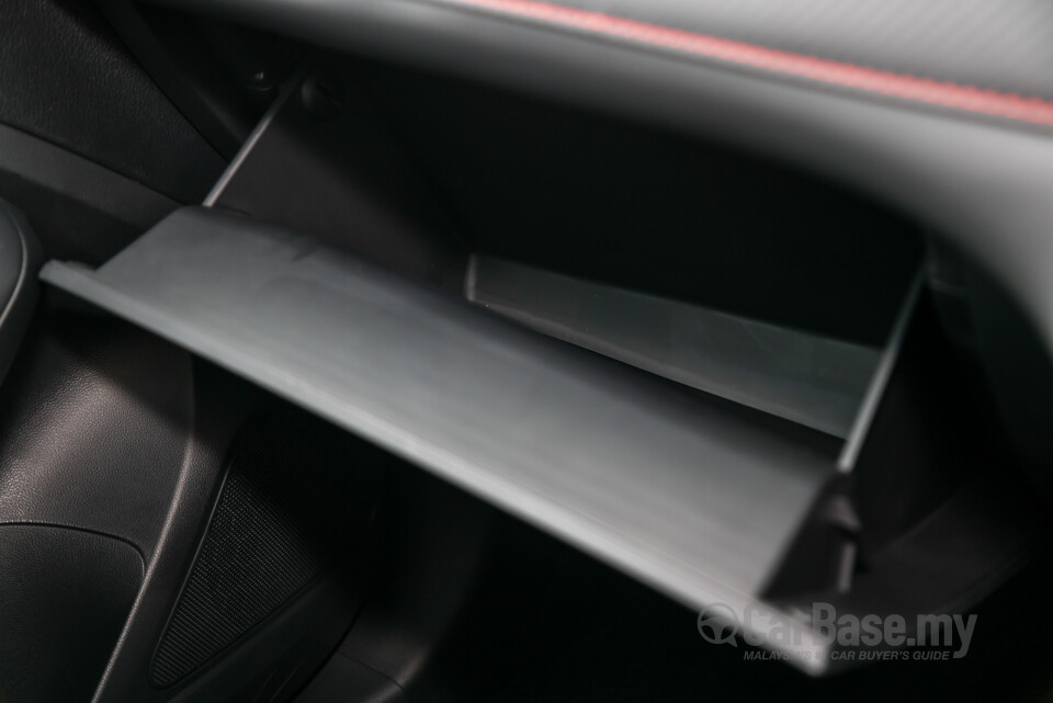MG ZS EV Mk1 Facelift (2024) Interior