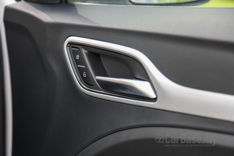 MG ZS EV Mk1 Facelift (2024) Interior