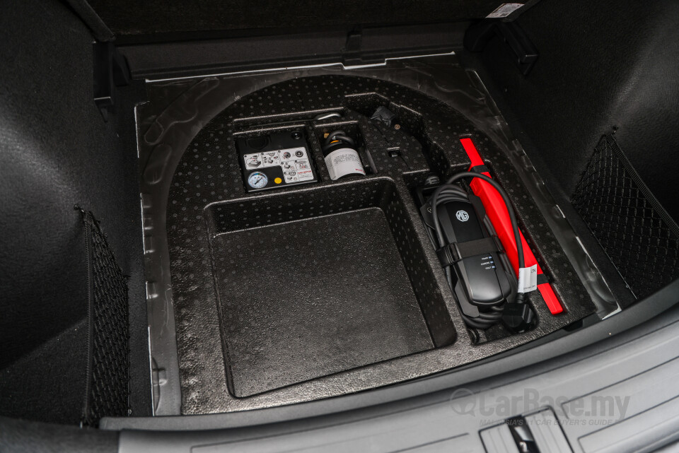 MG ZS EV Mk1 Facelift (2024) Interior
