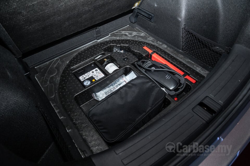 MG ZS EV Mk1 Facelift (2024) Interior