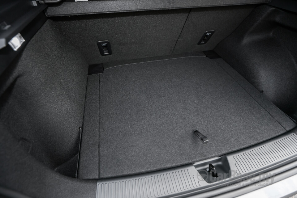 MG 4 Mk1 (2024) Interior