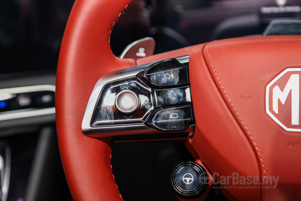 MG Cyberster Mk1 (2024) Interior