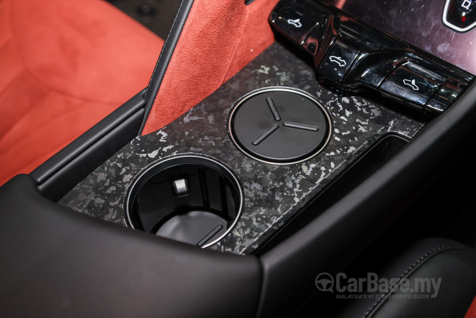 MG Cyberster Mk1 (2024) Interior