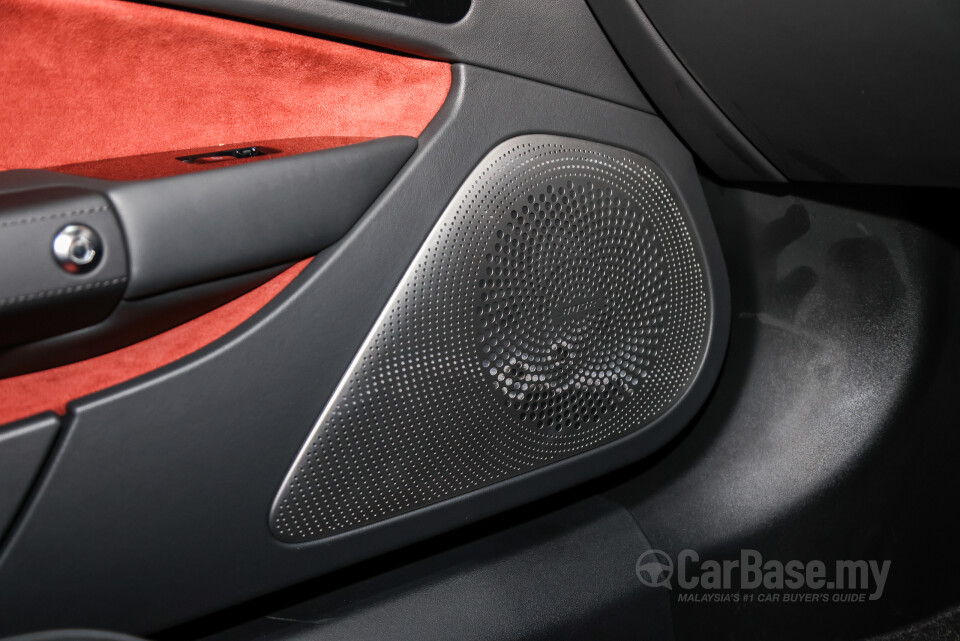 MG Cyberster Mk1 (2024) Interior