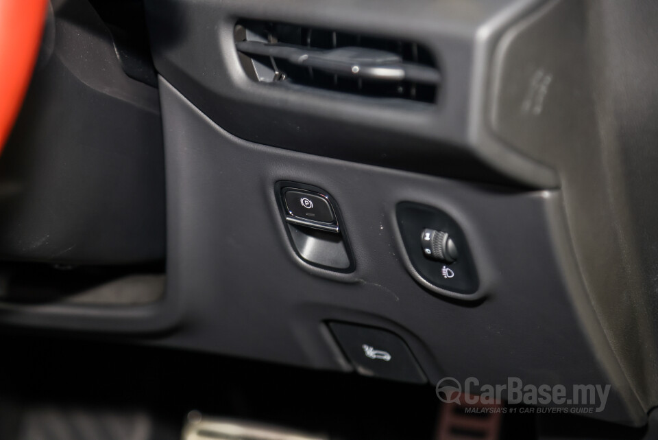 MG Cyberster Mk1 (2024) Interior
